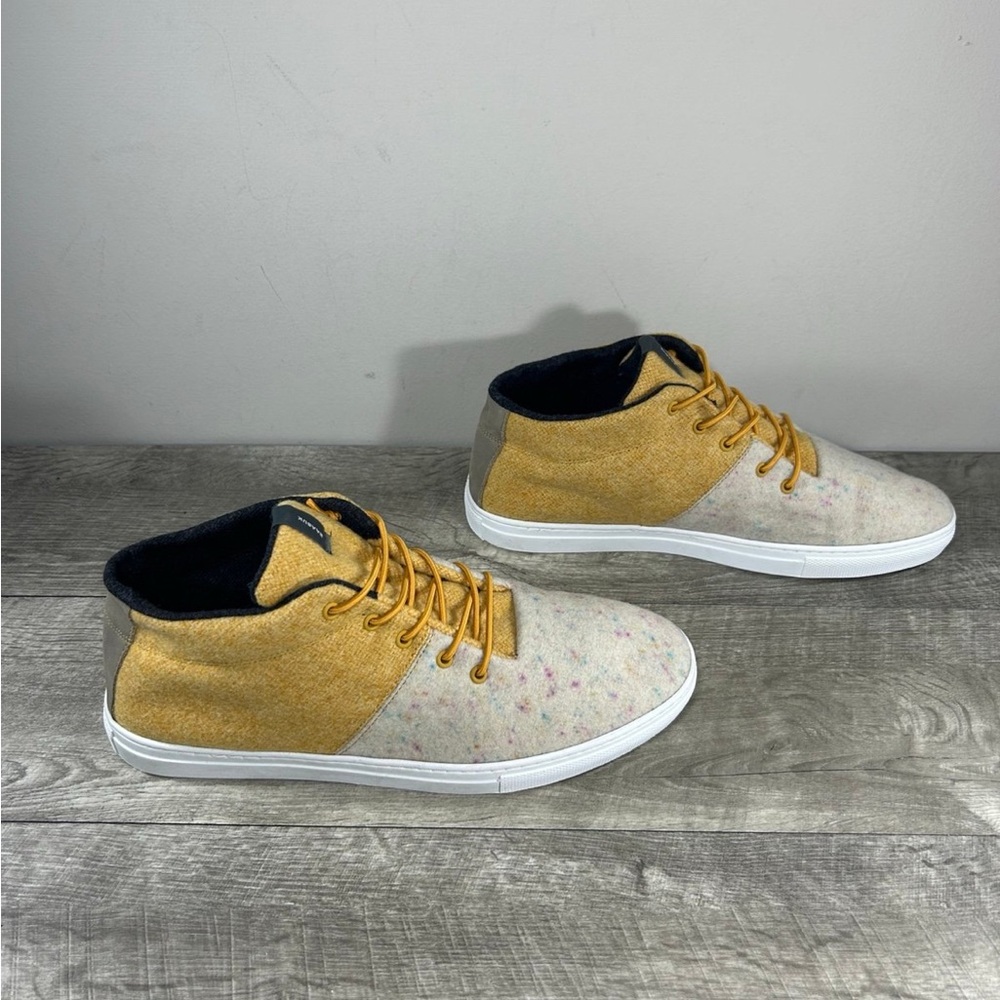 Baabuk Sky Wooler Men’s Lace Up Chukka Boots Sneakers. Size 11